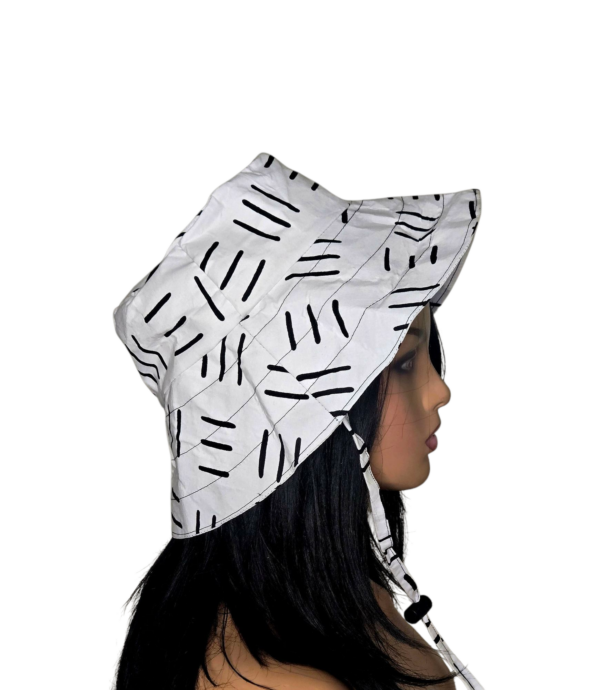 SAFARI - Wide Brim Bucket Hat